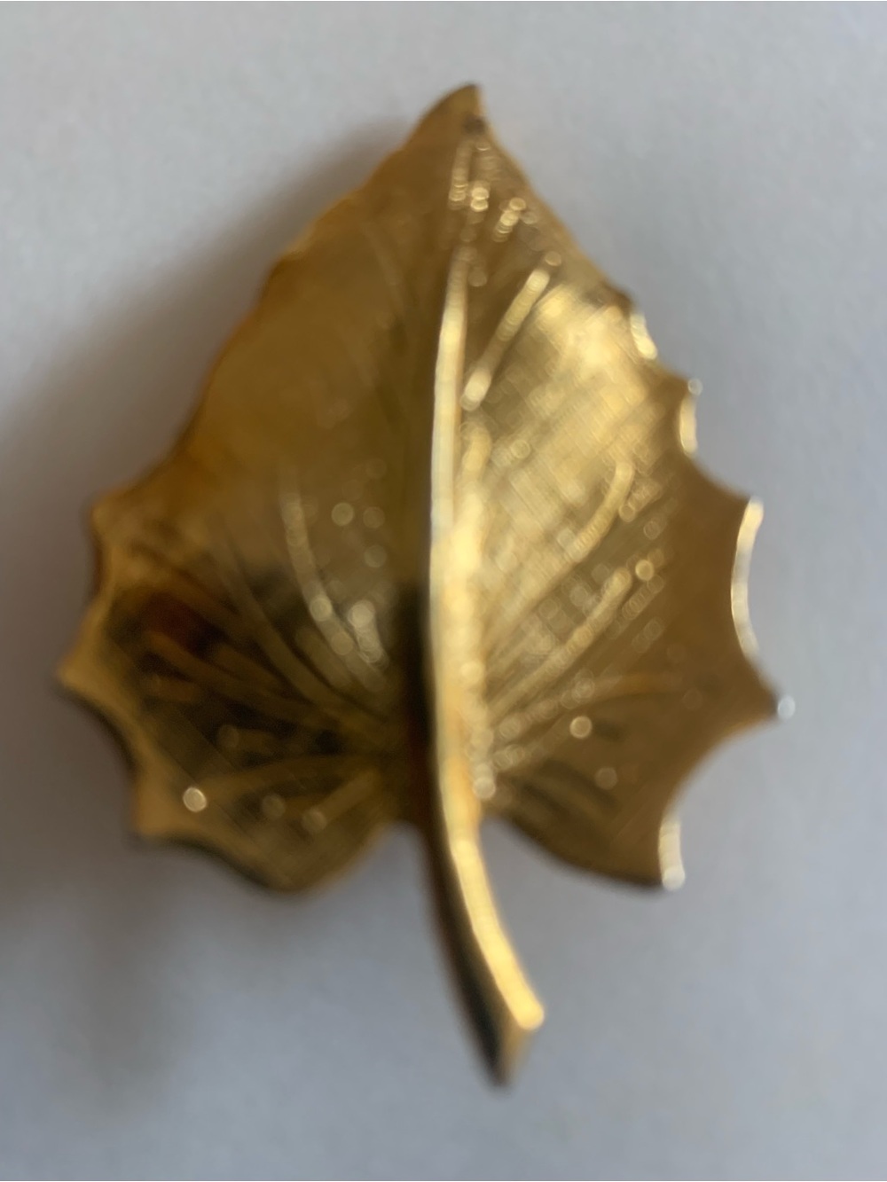 Gold Leaf Brooch Pin